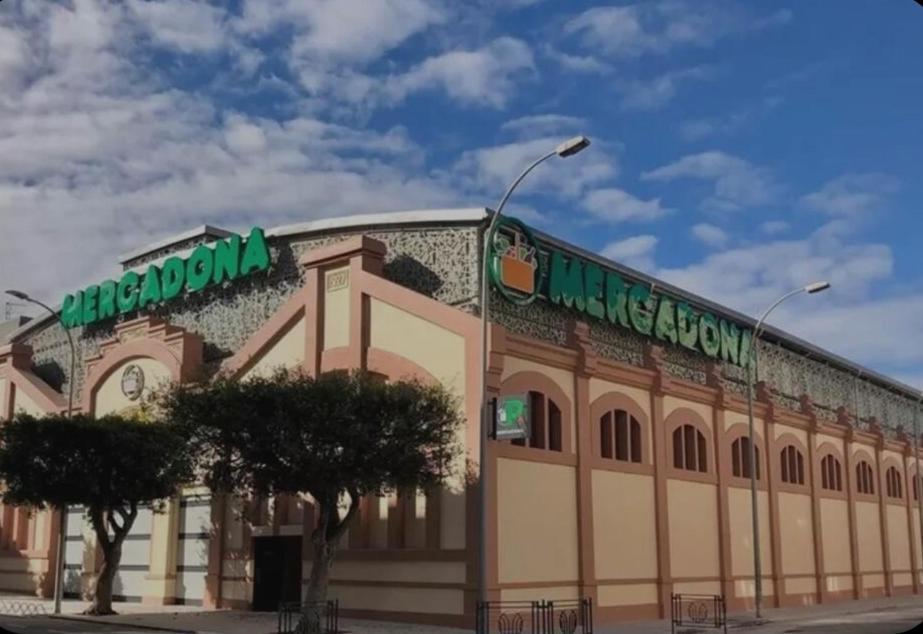 Ferienwohnung El Mirador De La Playa Melilla Exterior foto